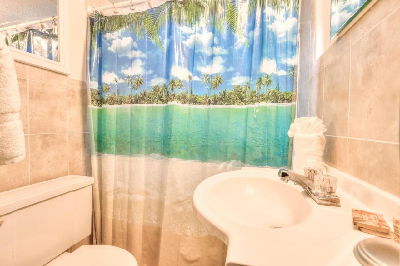 Tropic Terrace #16 - Beachfront Rental Apts St. Pete Beach Kültér fotó