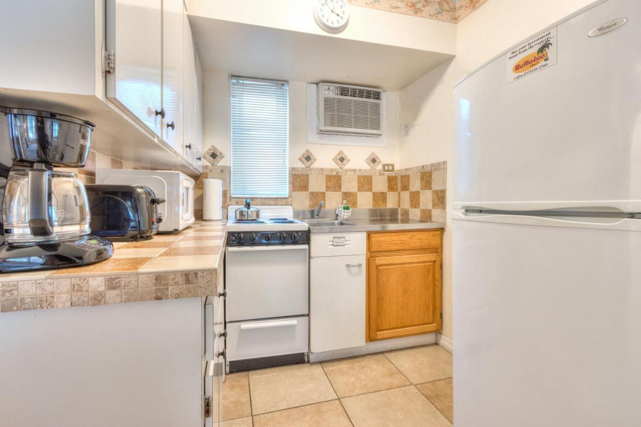 Tropic Terrace #16 - Beachfront Rental Apts St. Pete Beach Kültér fotó